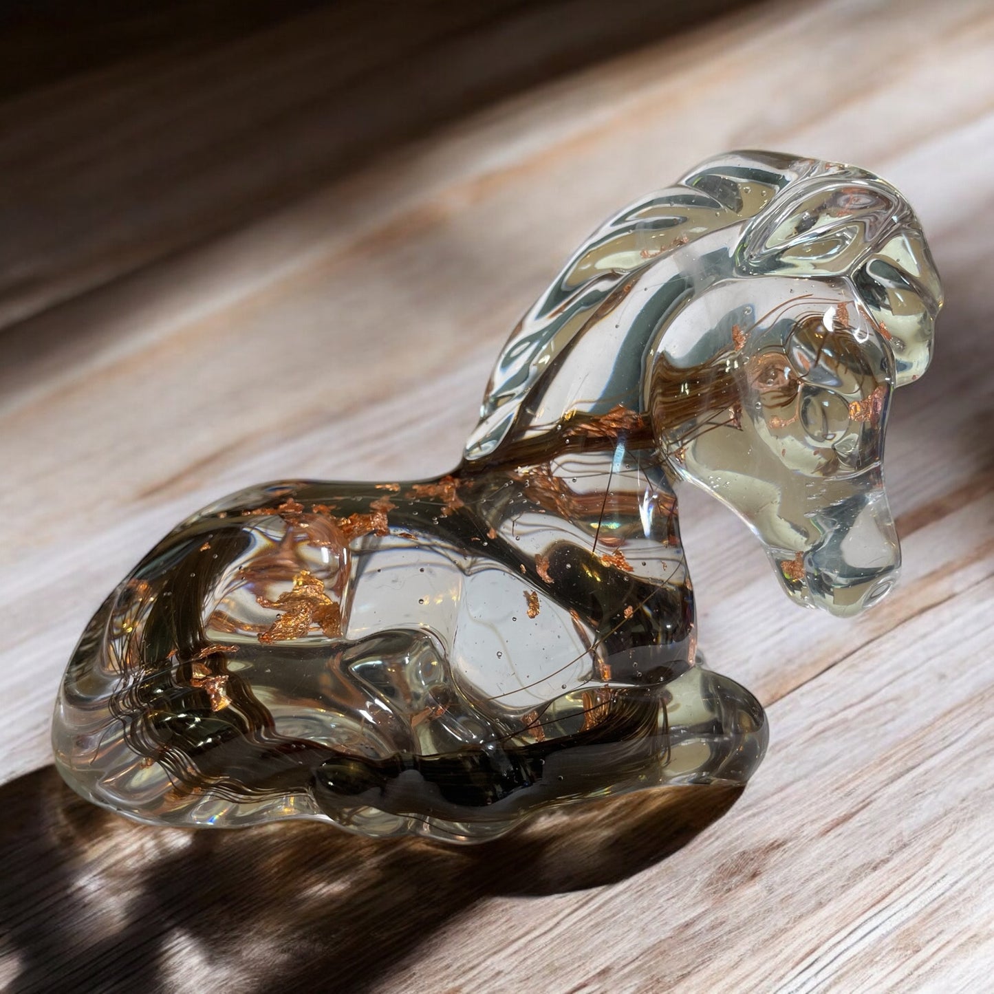 Memorial resin horse ornament made with mane or tail hair